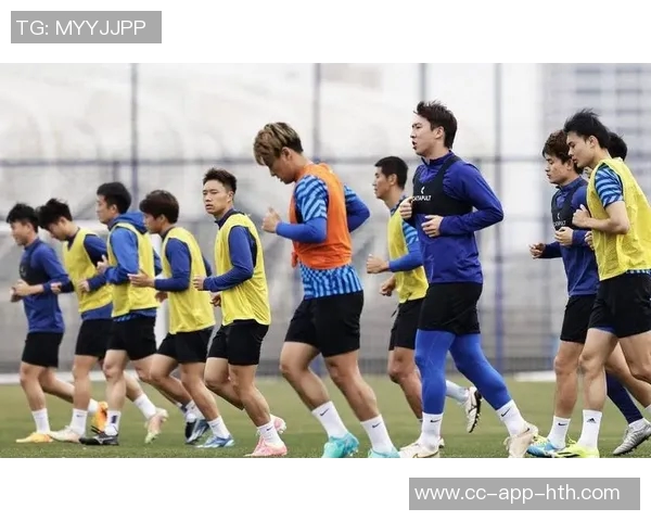 武汉三镇官方宣布签约28岁喀麦隆国脚姆布里亚姆卡姆助力球队新赛季