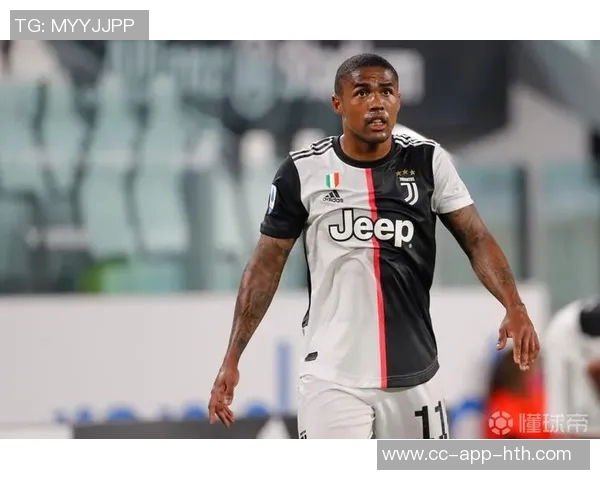 斯基拉透露阿联酋伊蒂法克俱乐部有意免签35岁球星道格拉斯科斯塔